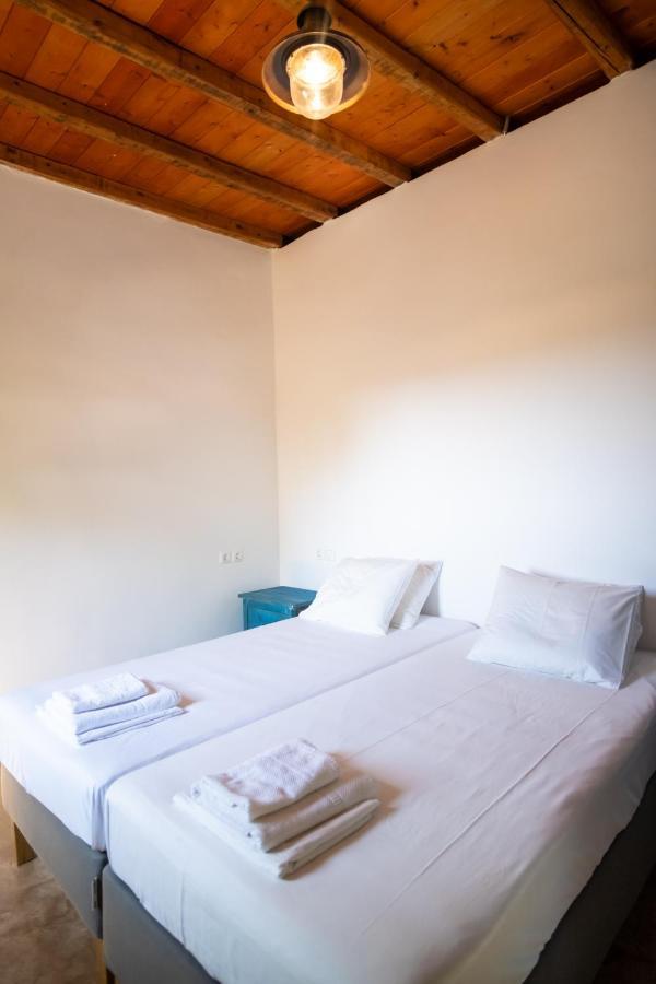 Simboro House - Kythoikies Holiday Houses Kýthira Exteriér fotografie